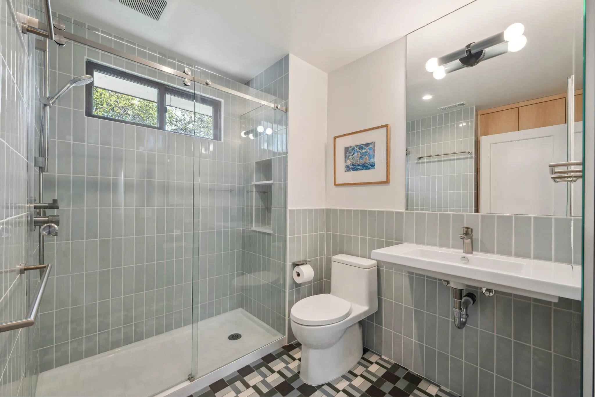 120 Norwich Road bathroom